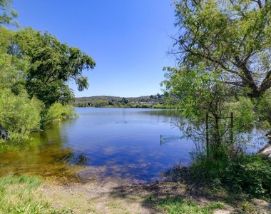 12738 Lakeshore Drive - Photo Thumbnail 13