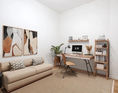 252 Seventh Avenue - Photo Thumbnail 2