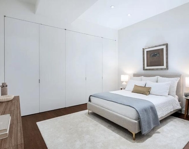 252 7th Avenue - Photo Thumbnail 4