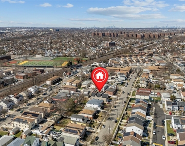 21916 141st Avenue - Photo Thumbnail 21