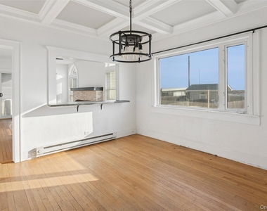 23 Troy Avenue - Photo Thumbnail 2