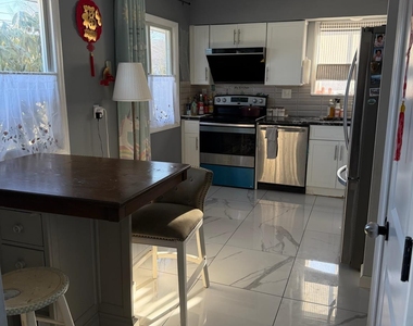 23 James Road - Photo Thumbnail 5