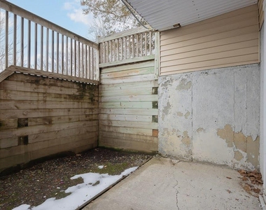 506 Fox Run Lane - Photo Thumbnail 15