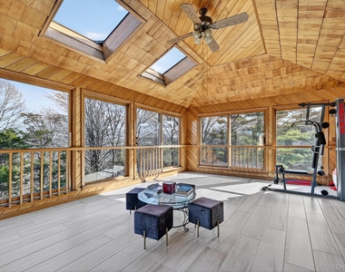 66 Murray Drive - Photo Thumbnail 22