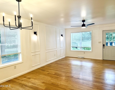 21 S Loughberry Road - Photo Thumbnail 14
