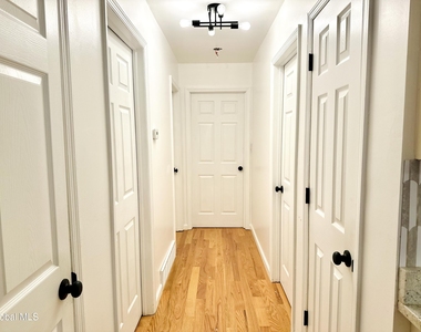 21 S Loughberry Road - Photo Thumbnail 15