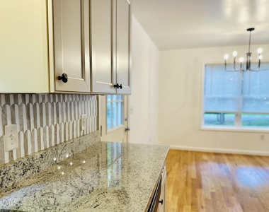 21 S Loughberry Road - Photo Thumbnail 6