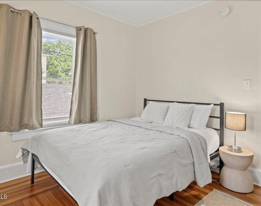 162 Lake Avenue - Photo Thumbnail 19