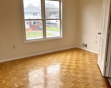 210 2nd Street - Photo Thumbnail 21