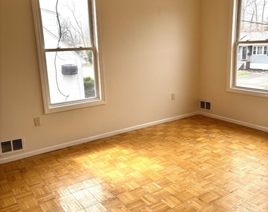 210 2nd Street - Photo Thumbnail 20