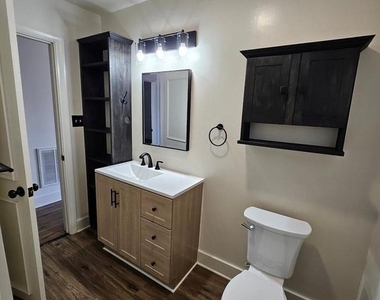 729 Faulkner Avenue - Photo Thumbnail 5