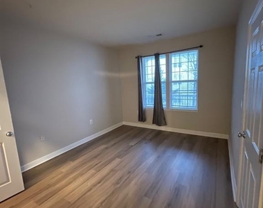 22641 Blue Elder Terrace - Photo Thumbnail 12