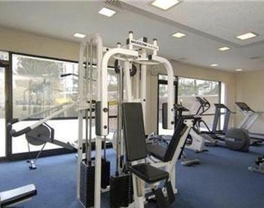 6800 Fleetwood Road - Photo Thumbnail 16