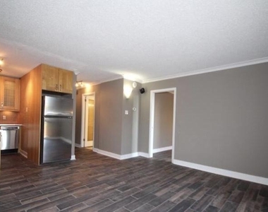 6800 Fleetwood Road - Photo Thumbnail 4
