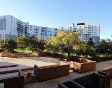 6800 Fleetwood Road - Photo Thumbnail 21