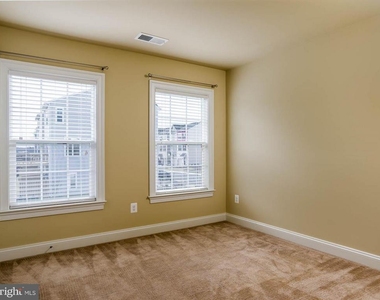 220 Centennial Drive - Photo Thumbnail 14