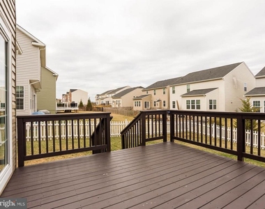 220 Centennial Drive - Photo Thumbnail 2