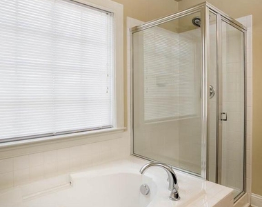 220 Centennial Drive - Photo Thumbnail 11