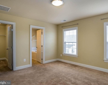 220 Centennial Drive - Photo Thumbnail 10