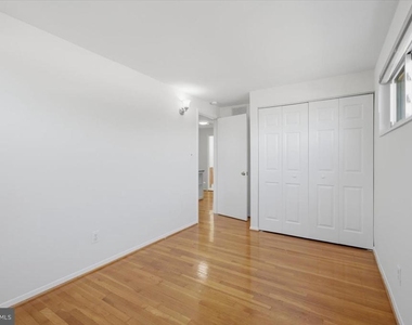 5039 8th Rd S - Photo Thumbnail 22