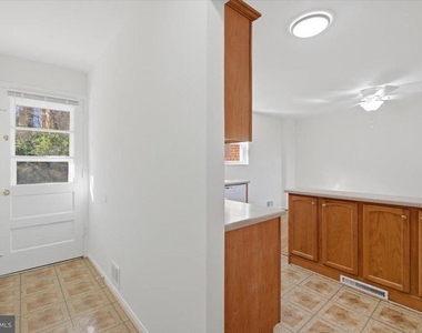 5039 8th Rd S - Photo Thumbnail 13