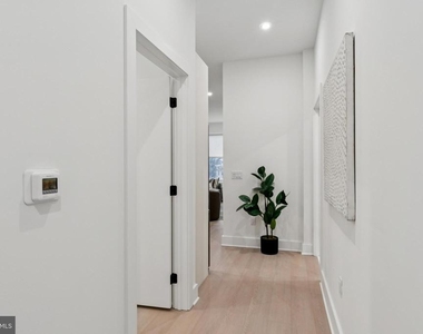 20 W Allens Lane - Photo Thumbnail 1