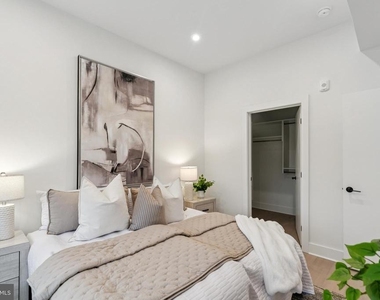 20 W Allens Lane - Photo Thumbnail 6