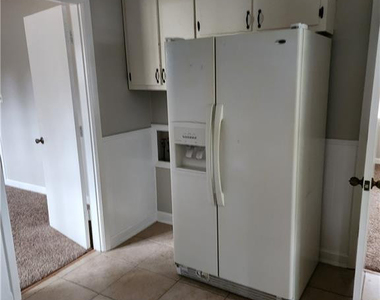 3526 Furman Drive - Photo Thumbnail 5