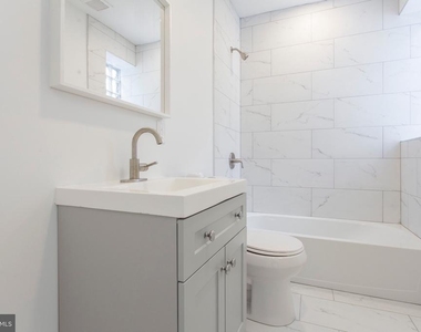 2131 N 8th Street - Photo Thumbnail 16