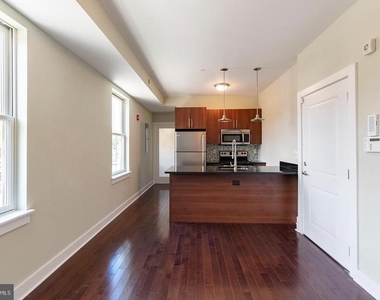 2012 W Girard Avenue - Photo Thumbnail 5