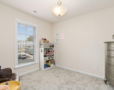 1209 Citadel Avenue - Photo Thumbnail 17
