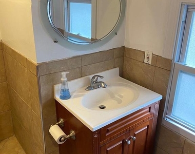 3212 Winter Street - Photo Thumbnail 9