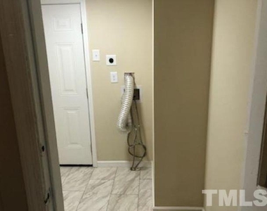 133 S Tarboro Street - Photo Thumbnail 16
