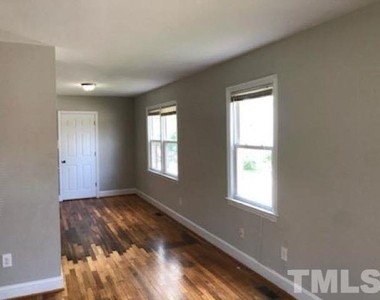 133 S Tarboro Street - Photo Thumbnail 6