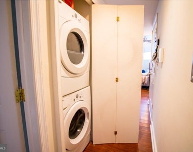 1431 Lombard Street - Photo Thumbnail 7