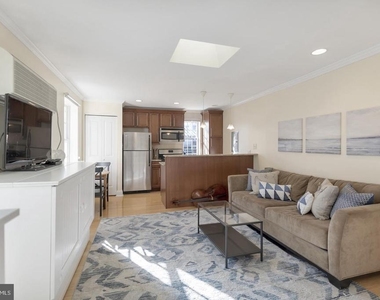 1716 Pine Street - Photo Thumbnail 3
