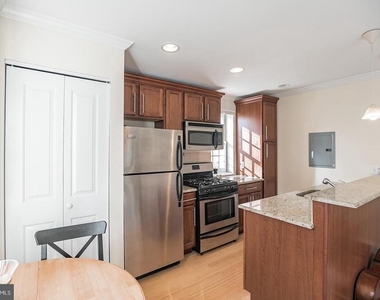 1716 Pine Street - Photo Thumbnail 9