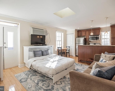 1716 Pine Street - Photo Thumbnail 2