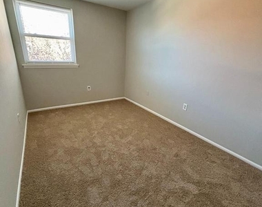 4703 St Denis Drive - Photo Thumbnail 16