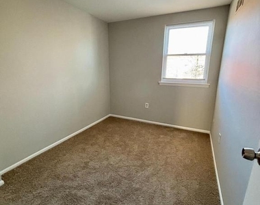 4703 St Denis Drive - Photo Thumbnail 17