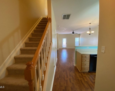 2513 Bay Harbor Drive - Photo Thumbnail 2