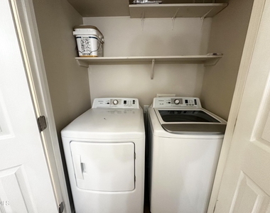 4808 Blue Bird Court - Photo Thumbnail 11