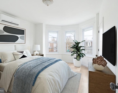 5758 Spruce Street - Photo Thumbnail 10