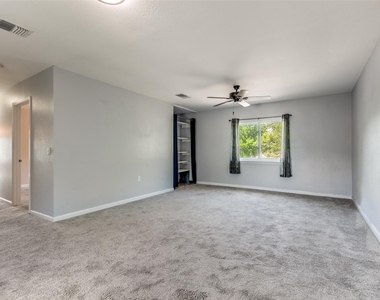 6719 Timberhill Dr - Photo Thumbnail 5