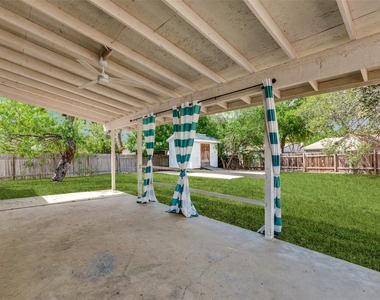 6719 Timberhill Dr - Photo Thumbnail 10