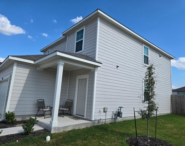 10615 Ridan Way - Photo Thumbnail 2
