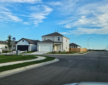 10615 Ridan Way - Photo Thumbnail 1