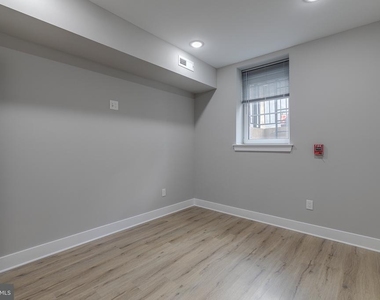 2113 W Master Street - Photo Thumbnail 20
