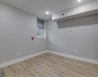 2113 W Master Street - Photo Thumbnail 22