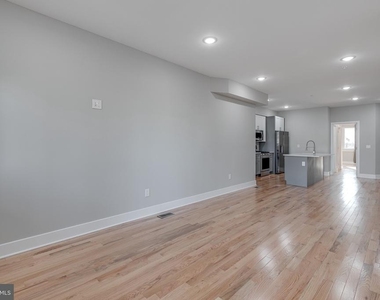 2113 W Master Street - Photo Thumbnail 12